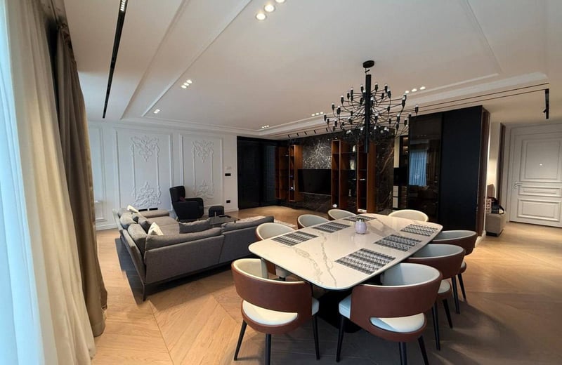 Location d’un appartement luxueux et spacieux de 4 pièces, 129 m², quartier Vračar, Belgrade, Serbie